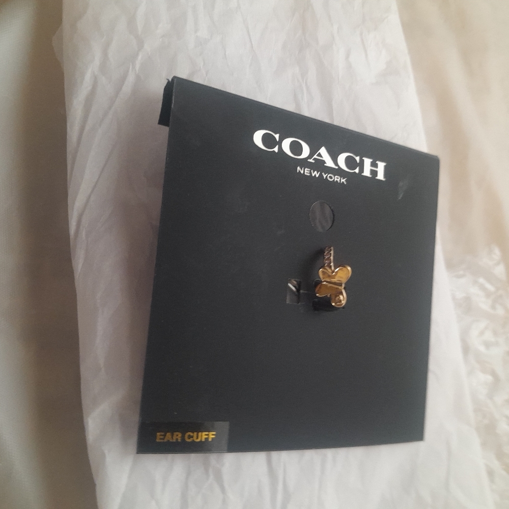 New Coach Butterfly Ear Cuff NWT - Picture 3 of 4
